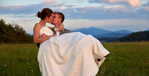 Svatební fotograf Bystřice pod Hostýnem_0001s.jpg